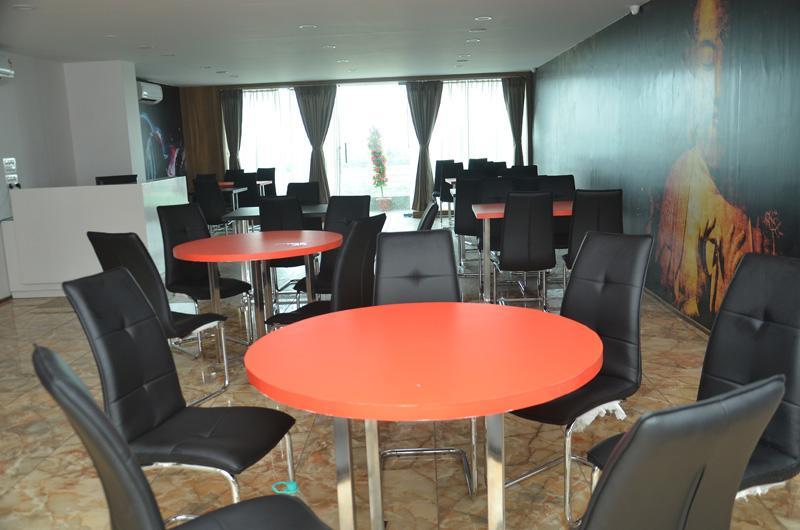 Hotel The Grand Parshwanath Sankeshvar Zewnętrze zdjęcie